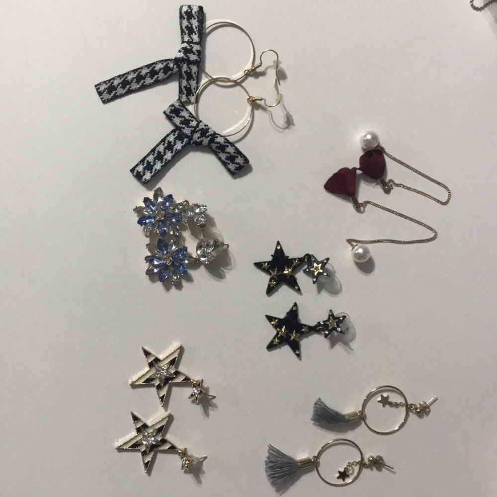Earring lot